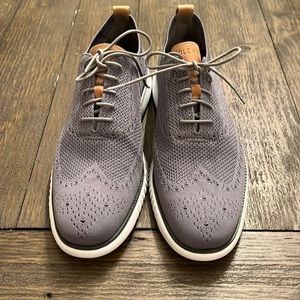 BRAND NEW - never worn. COLE HAAN 2. ZeroGrand stitched material dress shoe